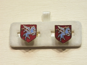 Airborne cutout design cufflinks - Click Image to Close